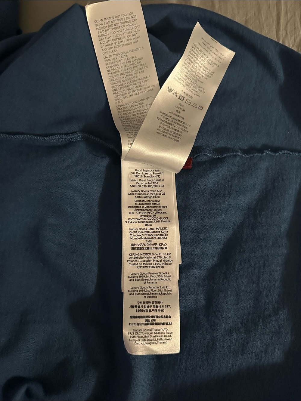 Gucci GG Logo Long-Sleeve Tee - Picture 13 of 14